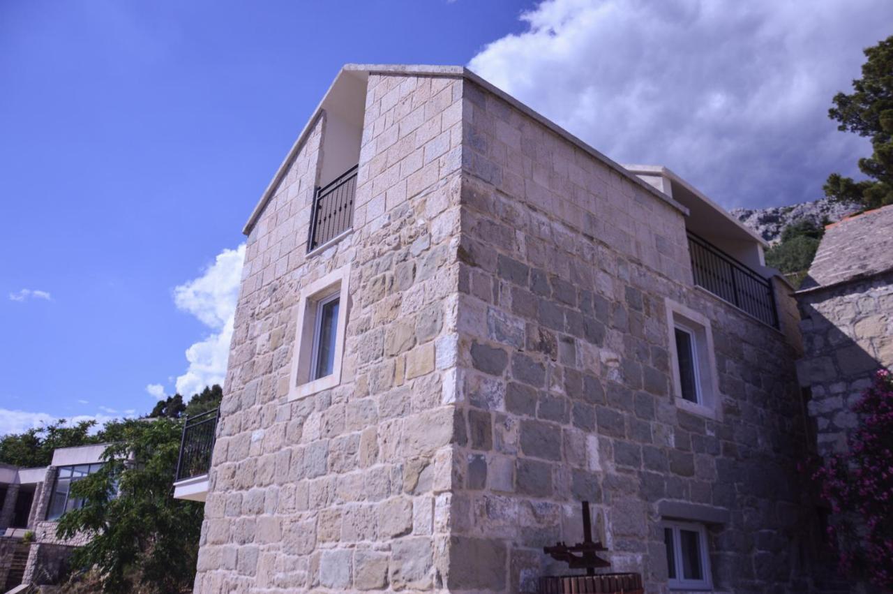 Old Stone House Klaric Lägenhet Brela Exteriör bild